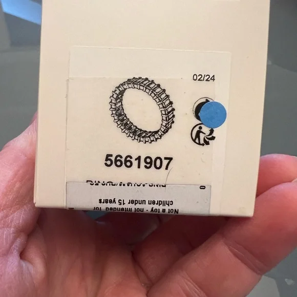 Swarovski Matrix Ring, blue - Picture 3 of 6